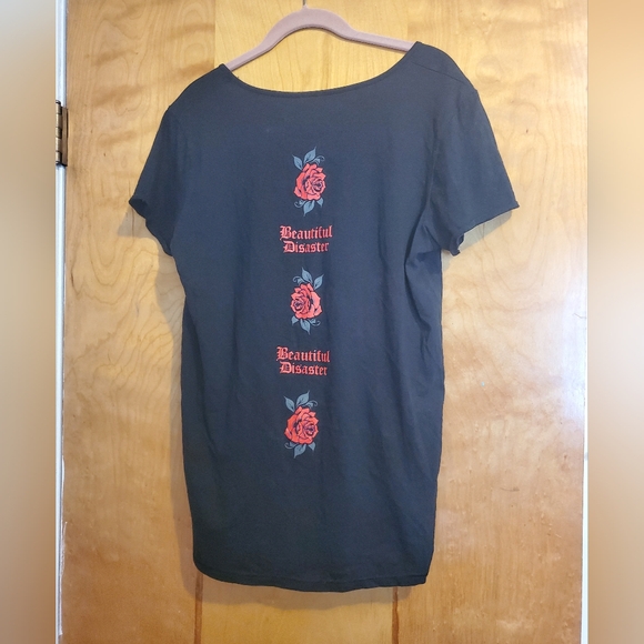 Beautiful Disaster Black Tee XL - Picture 2 of 3